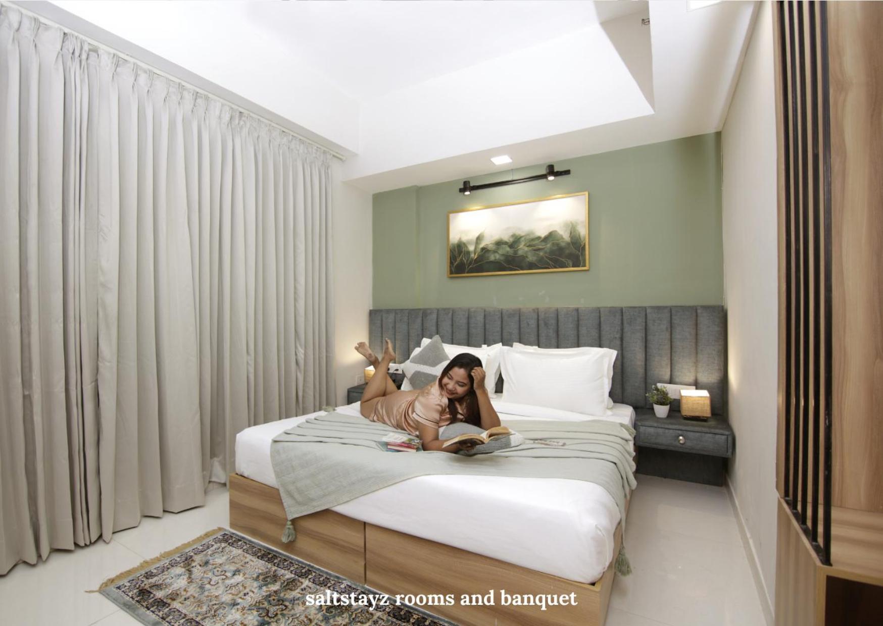 Saltstayz Premier Executive Serviced Apartment - Golf Course Extension Road Гургаон Экстерьер фото